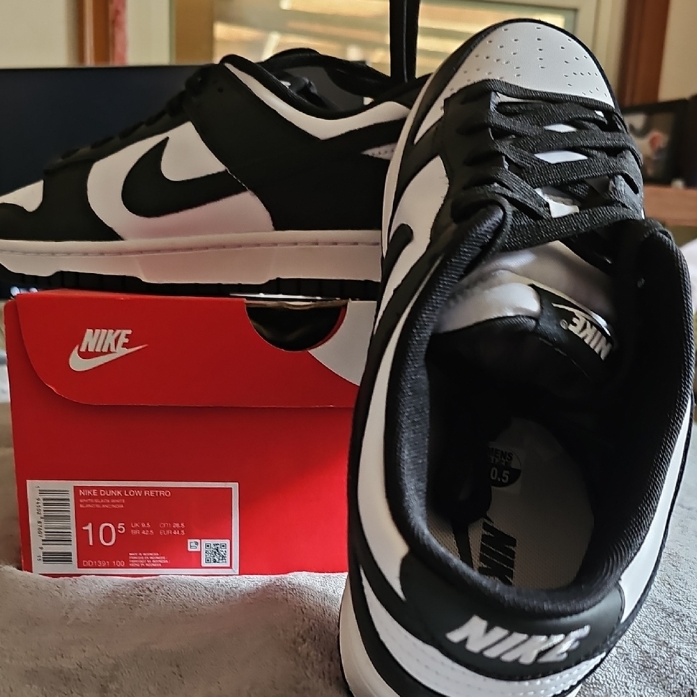 Nike Dunk Low Retro Black and White Sneakers